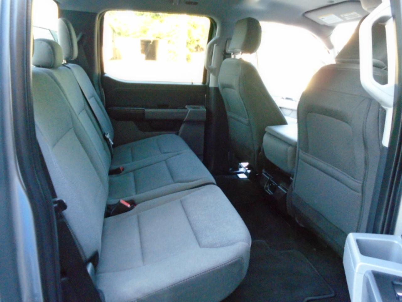 Ford F-150 XLT 2WD SuperCrew 5.5' Box 2025