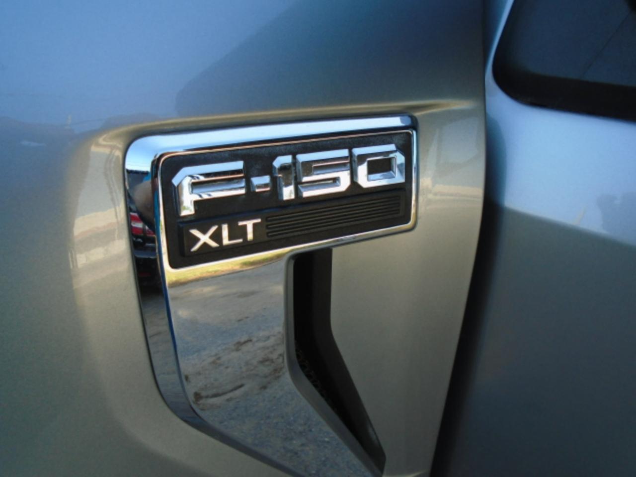 Ford F-150 XLT 2WD SuperCrew 5.5' Box 2025