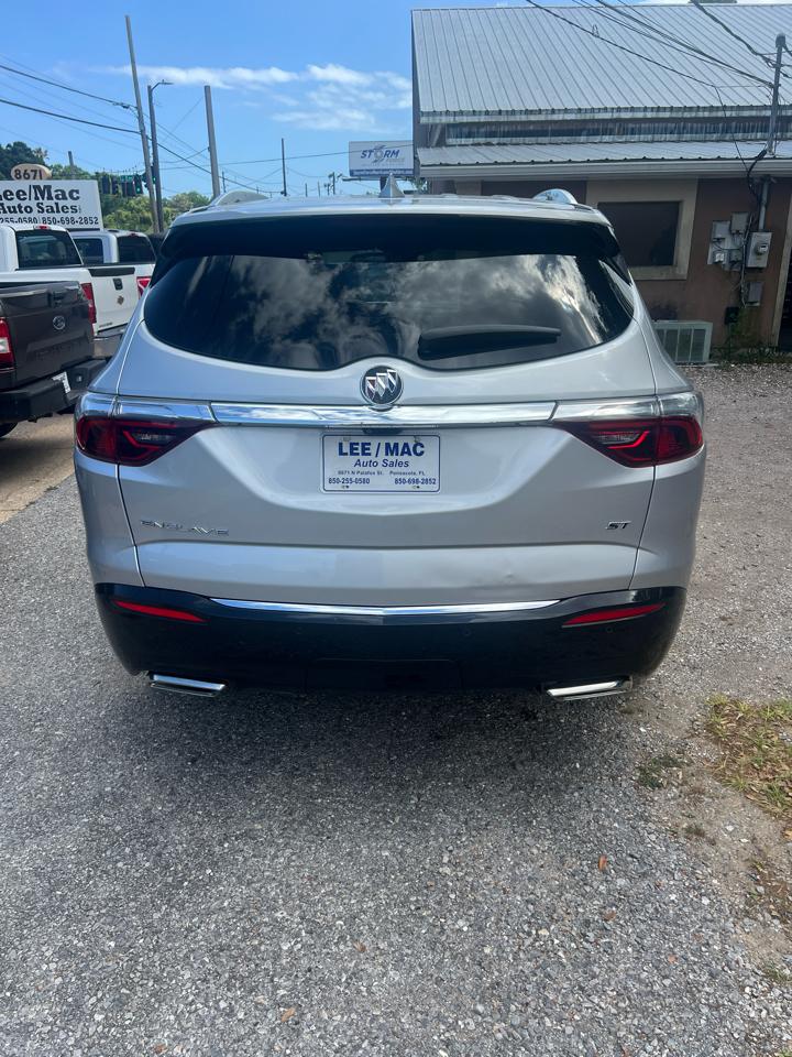 Buick Enclave FWD 4dr Essence 2022