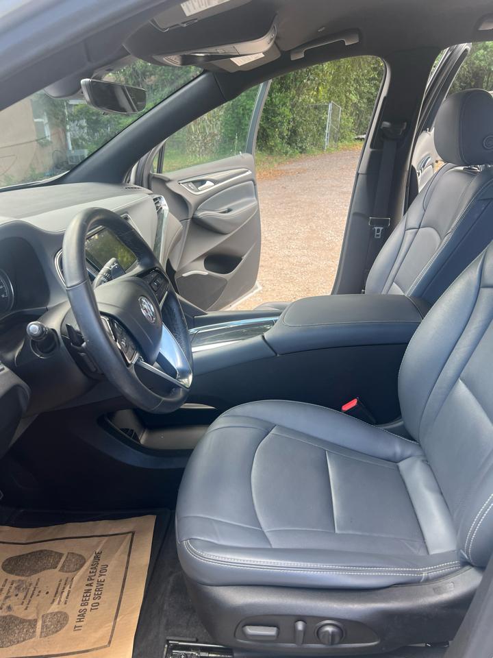 Buick Enclave FWD 4dr Essence 2022
