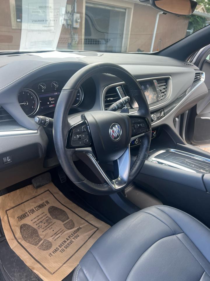 Buick Enclave FWD 4dr Essence 2022