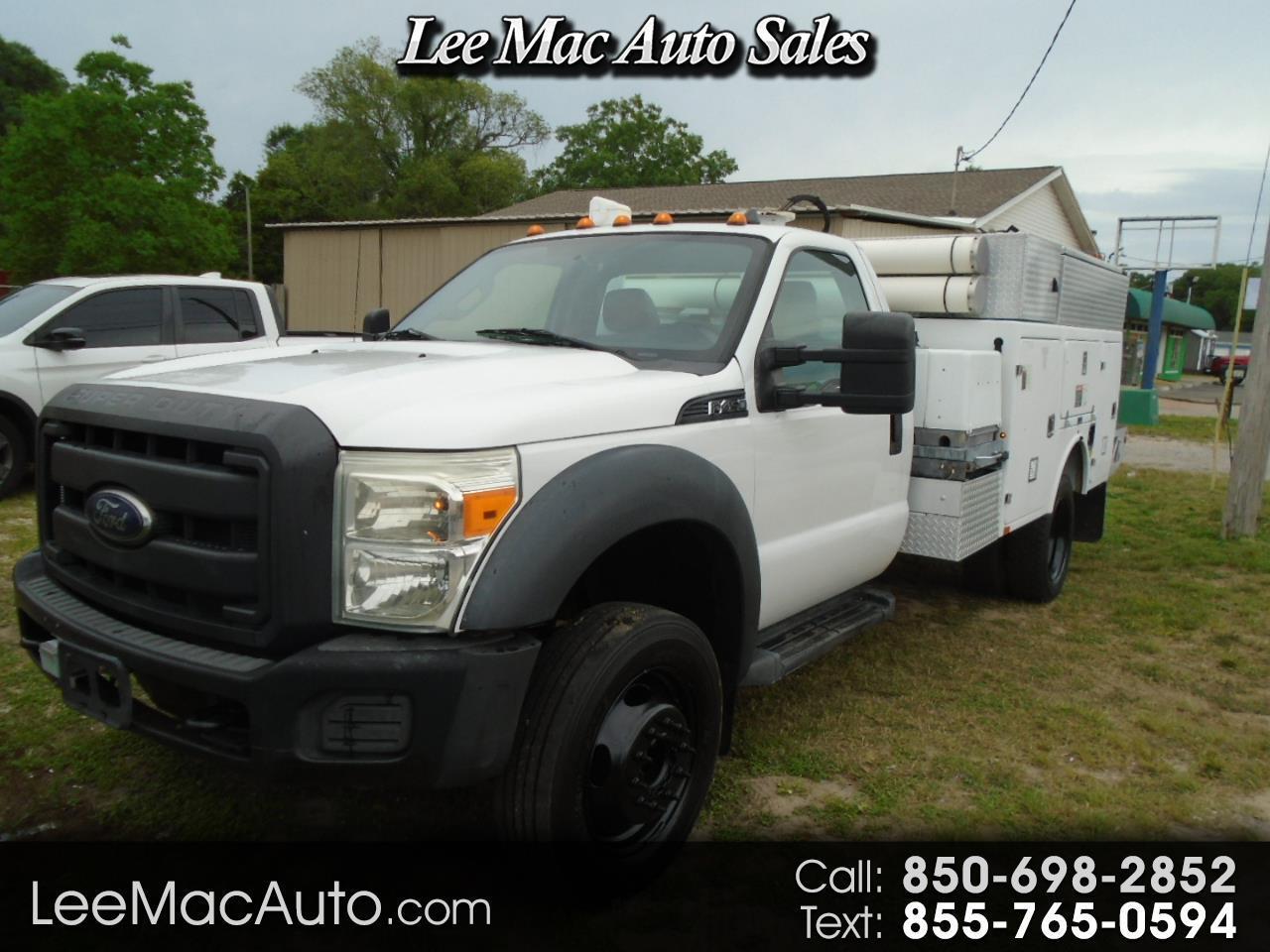 2013 Ford Super Duty F-450 DRW 2WD Reg Cab 141" WB 60" CA XLT