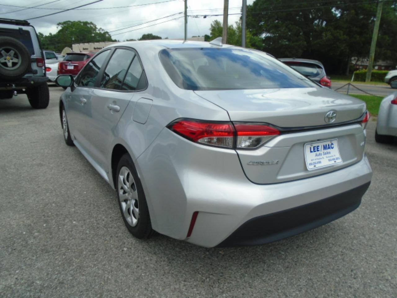 Toyota Corolla LE CVT (Natl) 2024