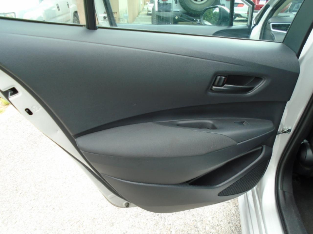 Toyota Corolla LE CVT (Natl) 2024