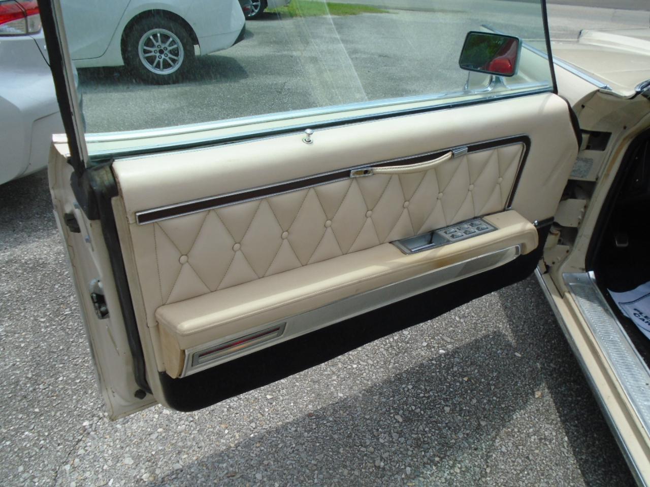 Lincoln Continental Mark III  1969