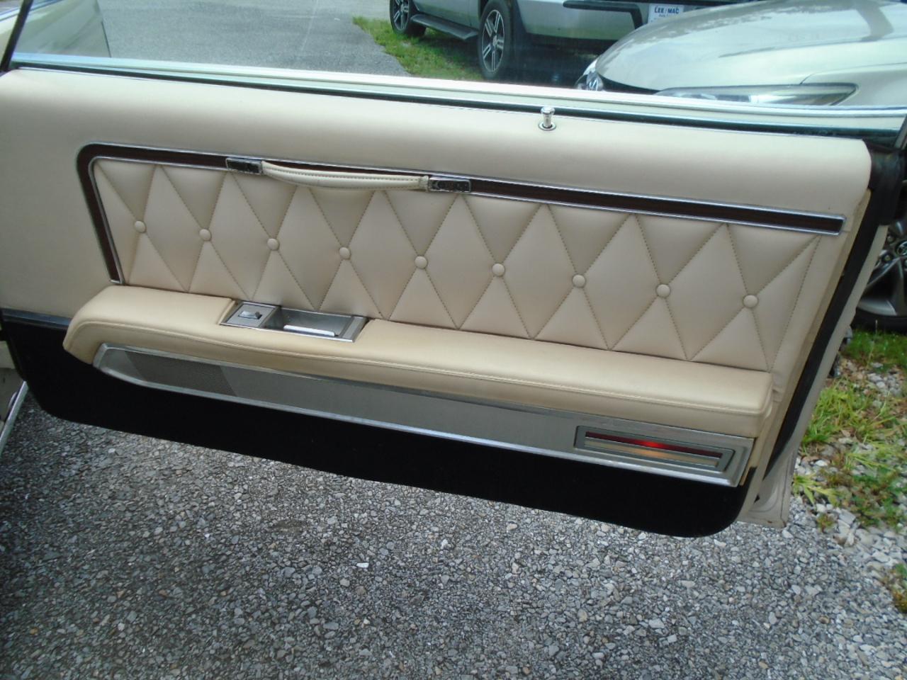 Lincoln Continental Mark III  1969