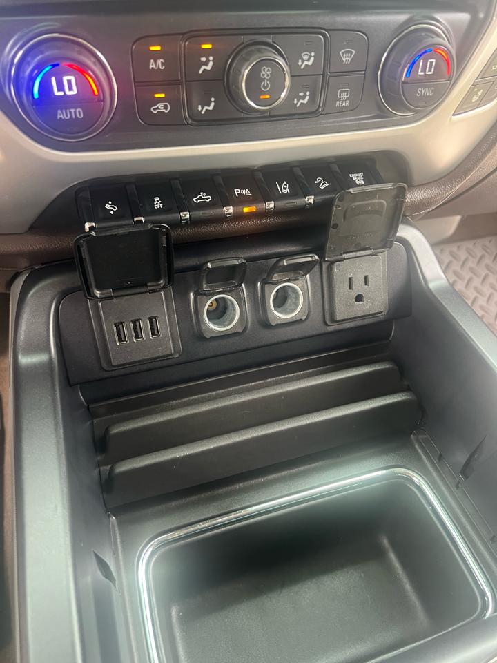 Chevrolet Silverado 3500HD Built After Aug 14 4WD Crew Cab 153.7" LTZ 2015