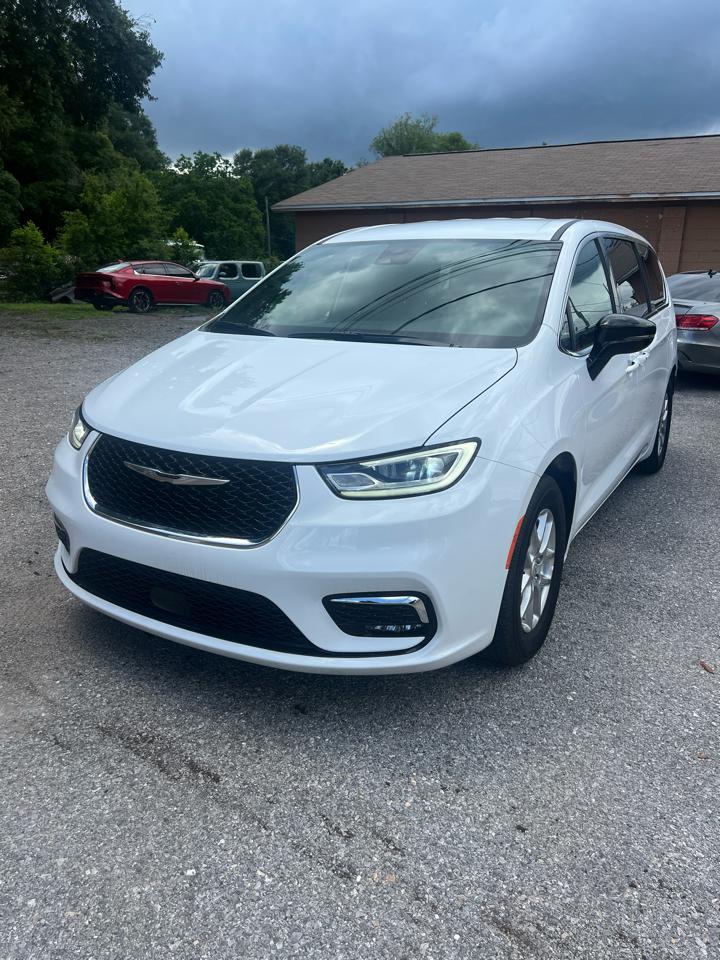 Chrysler Pacifica Select FWD 2026