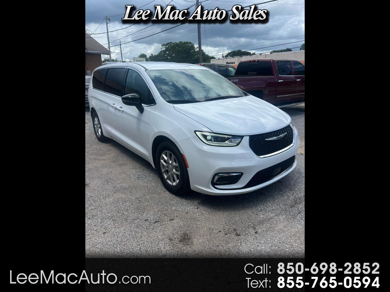 2026 Chrysler Pacifica Select FWD