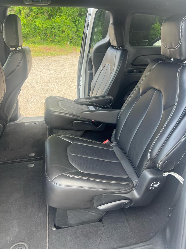 Chrysler Pacifica Select FWD 2026
