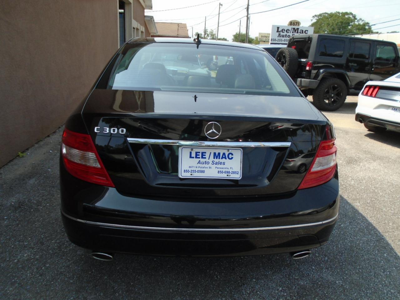 Mercedes-Benz C-Class 4dr Sdn 3.0L Luxury RWD 2008