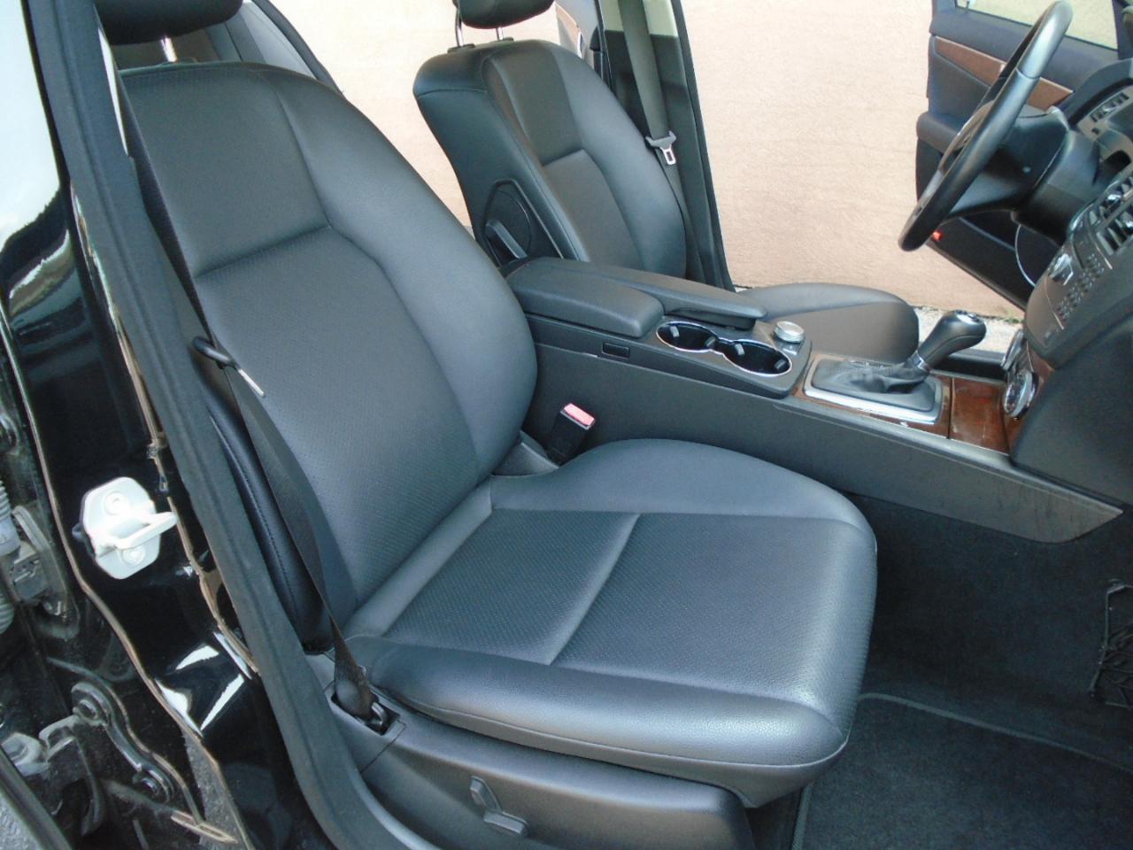 Mercedes-Benz C-Class 4dr Sdn 3.0L Luxury RWD 2008