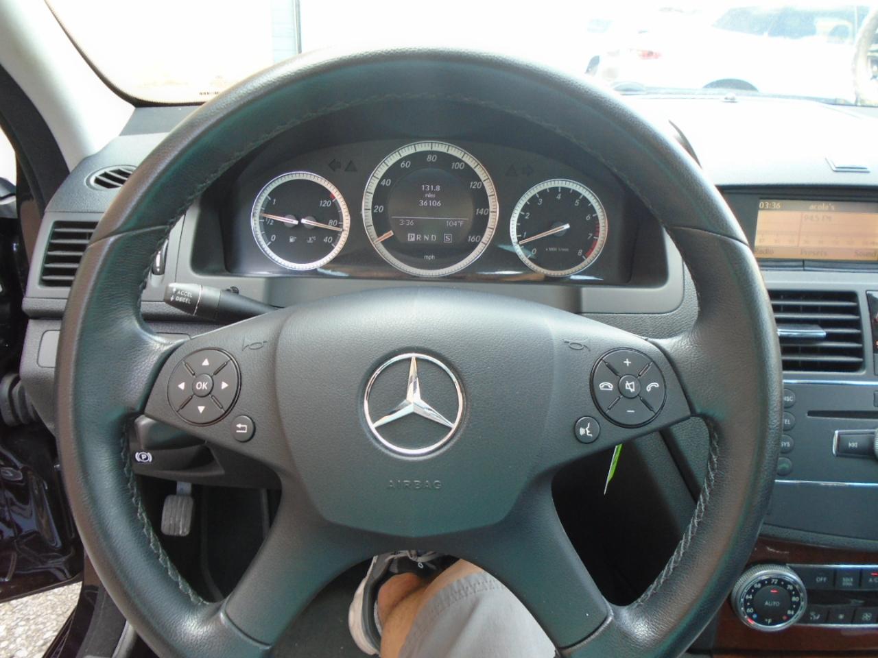 Mercedes-Benz C-Class 4dr Sdn 3.0L Luxury RWD 2008