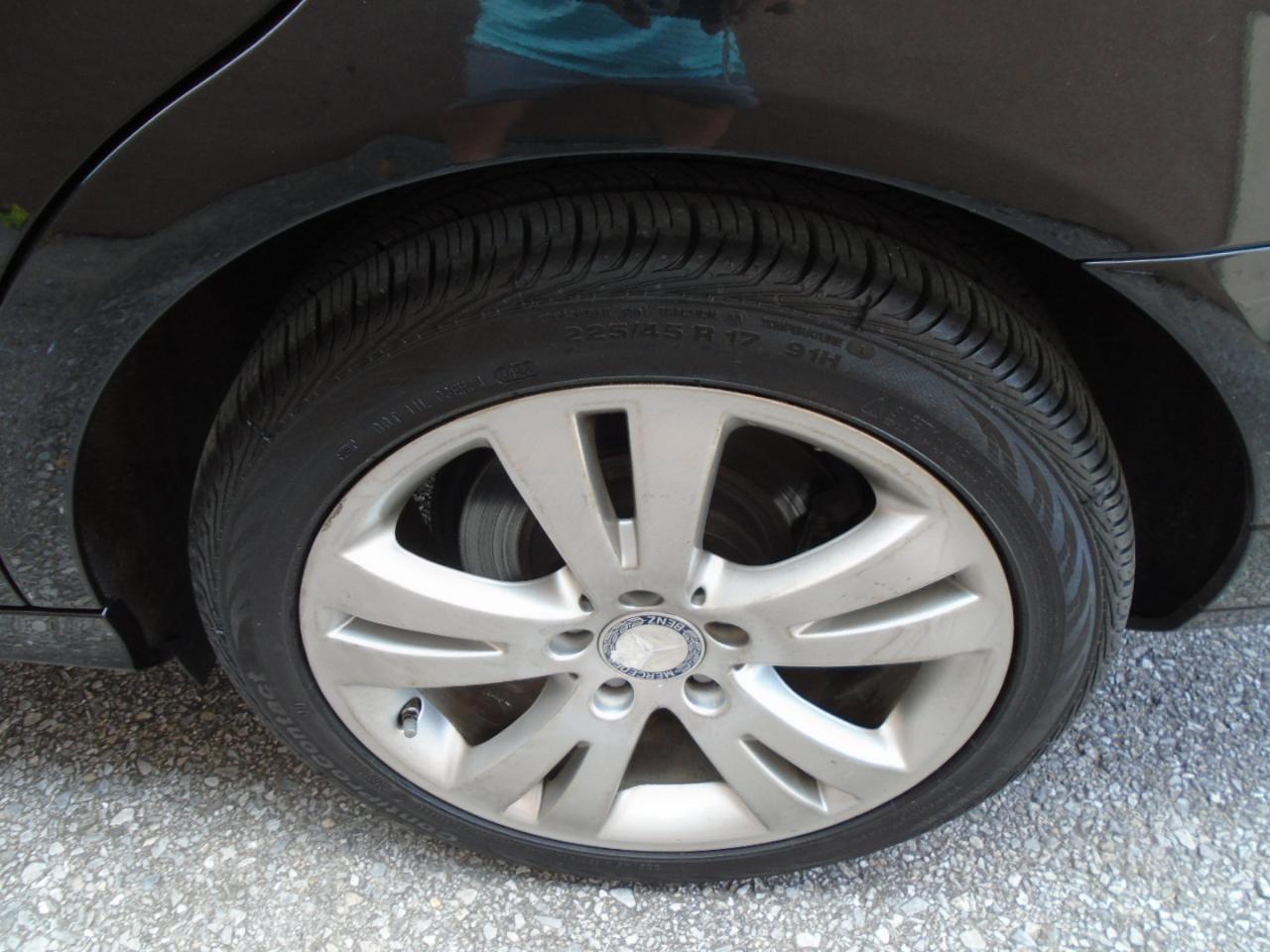 Mercedes-Benz C-Class 4dr Sdn 3.0L Luxury RWD 2008