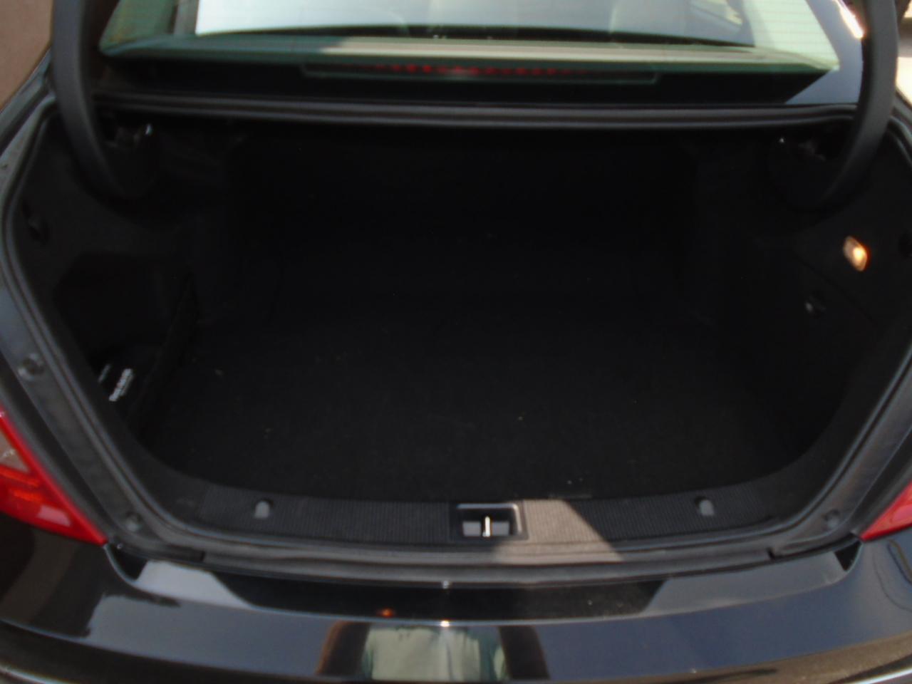 Mercedes-Benz C-Class 4dr Sdn 3.0L Luxury RWD 2008