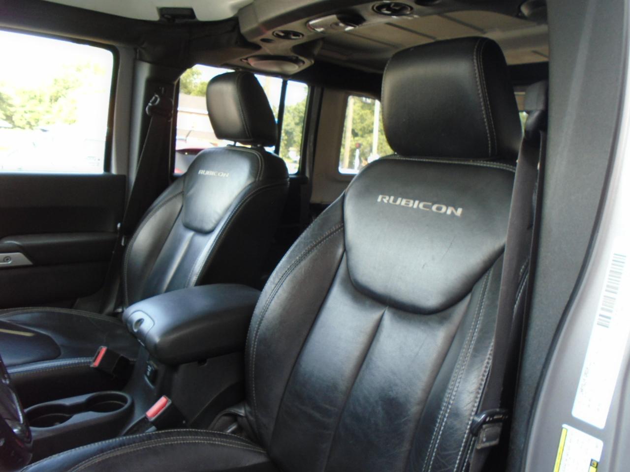 Jeep Wrangler Unlimited 4WD 4dr Rubicon 2014