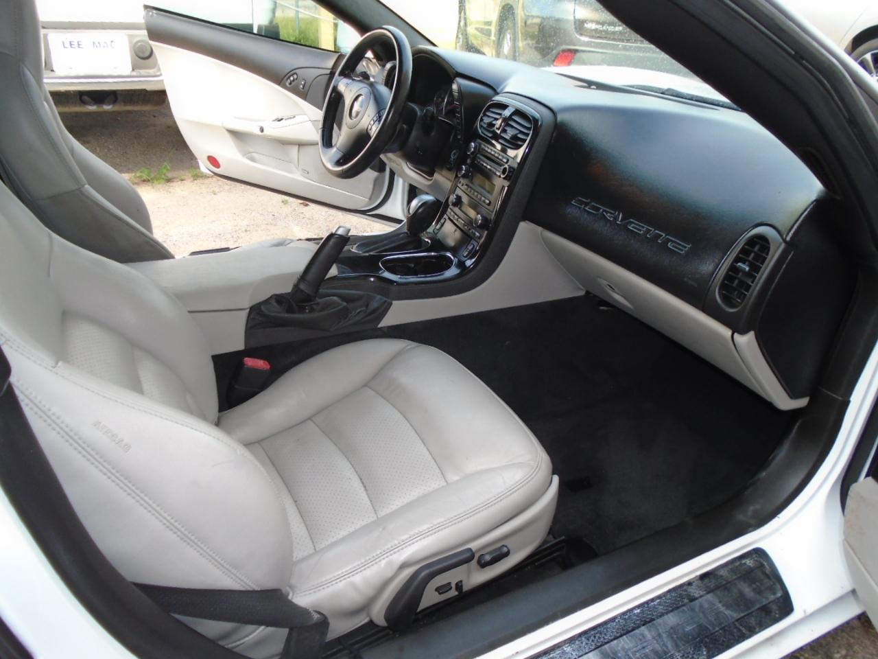 Chevrolet Corvette 2dr Conv w/3LT 2009