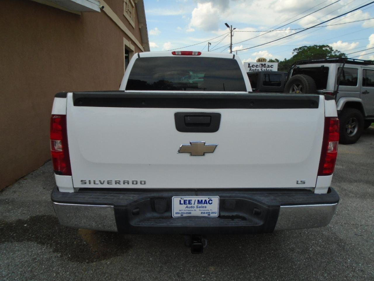 Chevrolet Silverado 1500 2WD Ext Cab 143.5" LS 2009