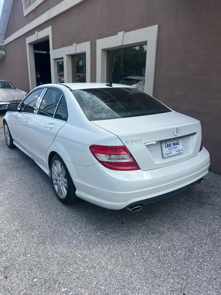 Mercedes-Benz C-Class 4dr Sdn 3.0L Sport RWD 2009