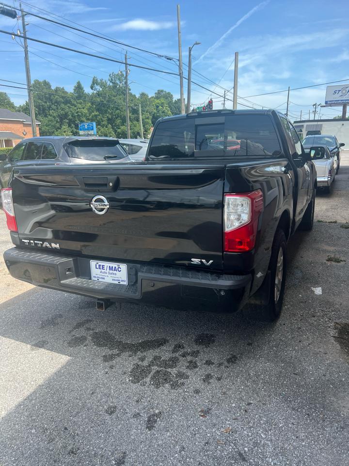 Nissan Titan 4x2 King Cab SV 2018