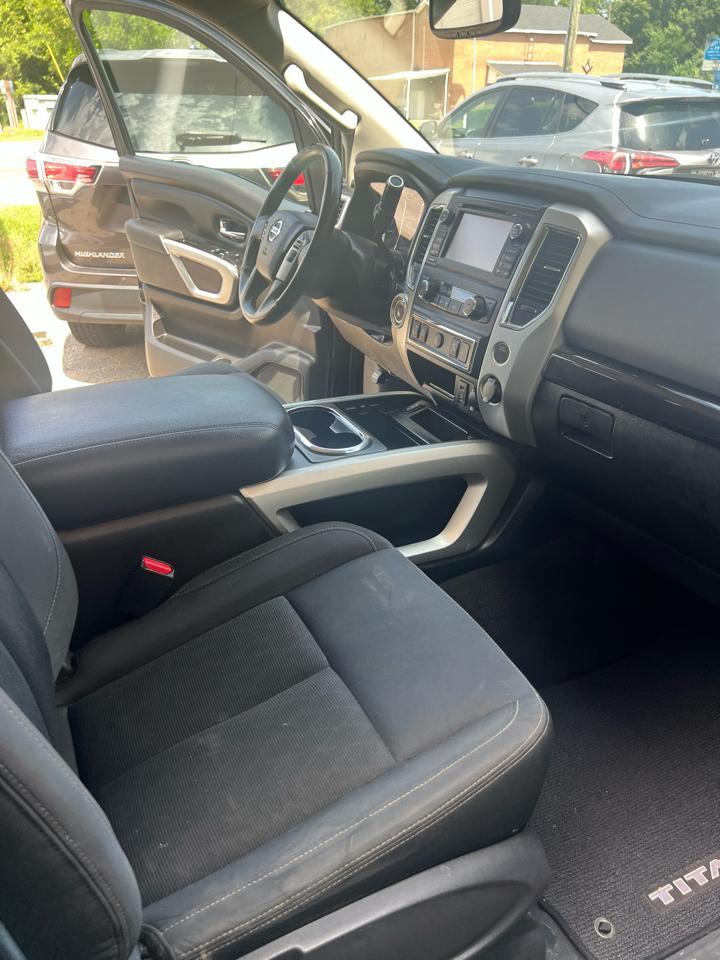 Nissan Titan 4x2 King Cab SV 2018