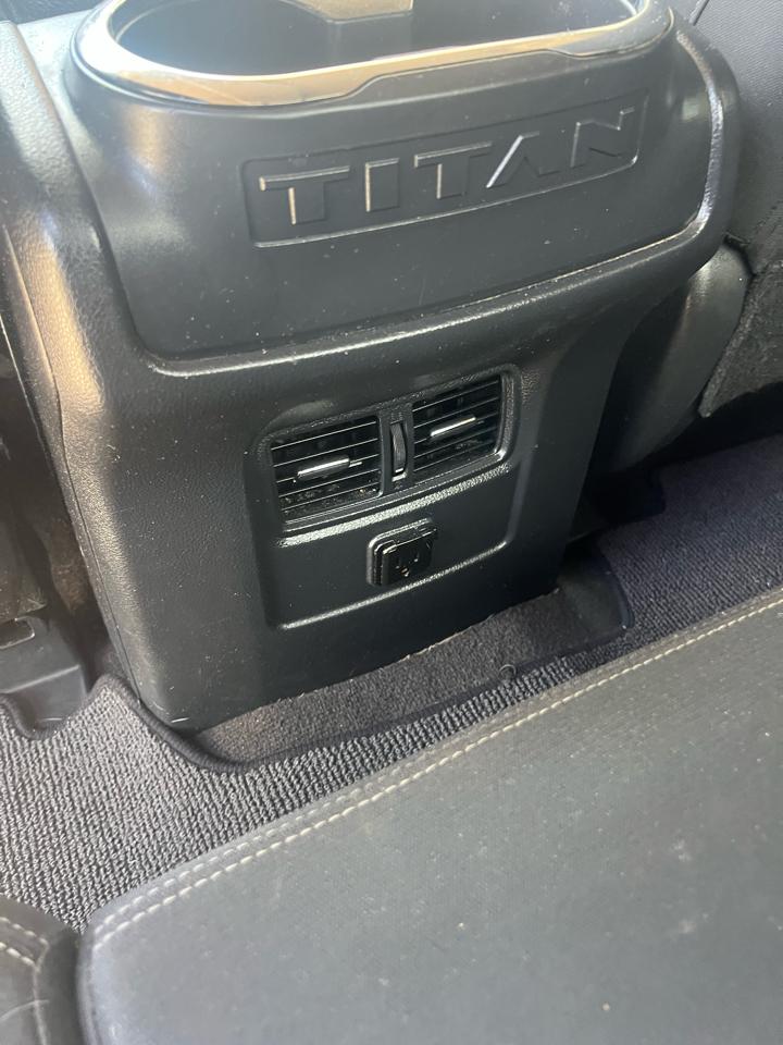 Nissan Titan 4x2 King Cab SV 2018