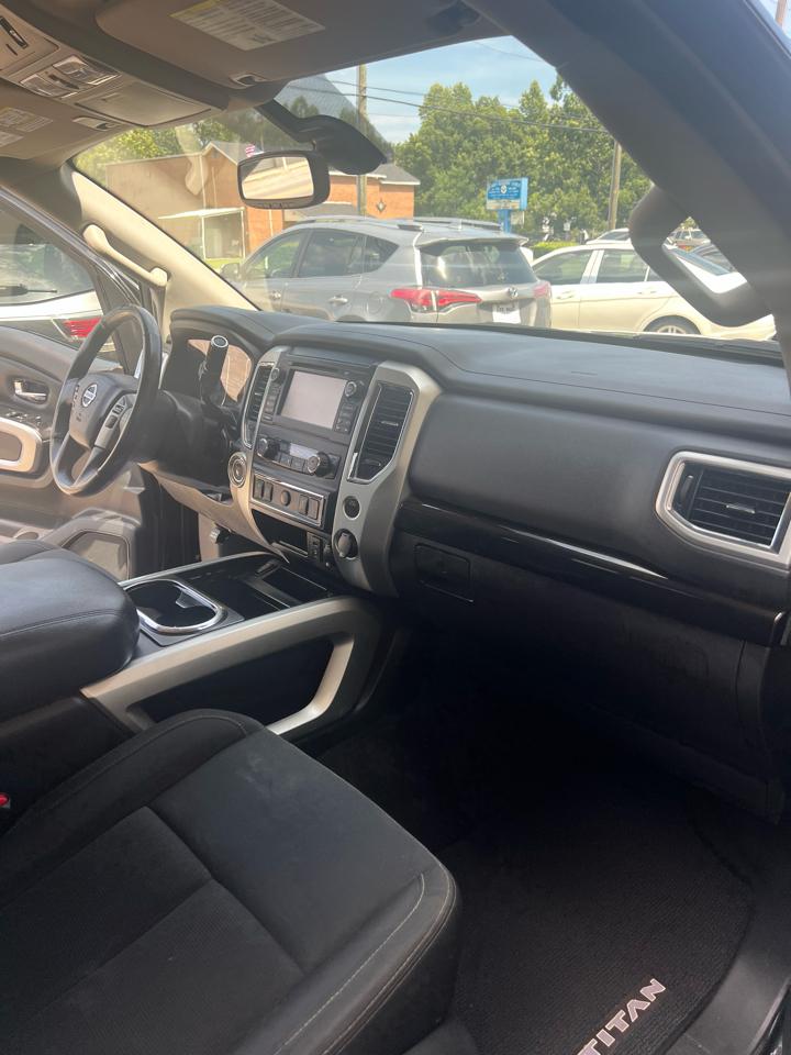 Nissan Titan 4x2 King Cab SV 2018