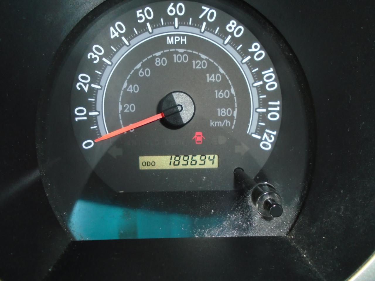 Toyota Tundra 2WD CrewMax 145.7" 5.7L SR5 (Natl) 2007