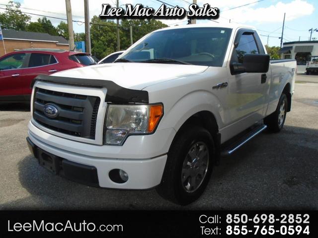 White 2010 Ford F-150 Pickup Truck 4X2 Automatic