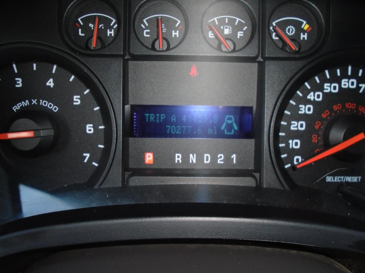 Ford F-150 2WD Reg Cab 126" STX 2010