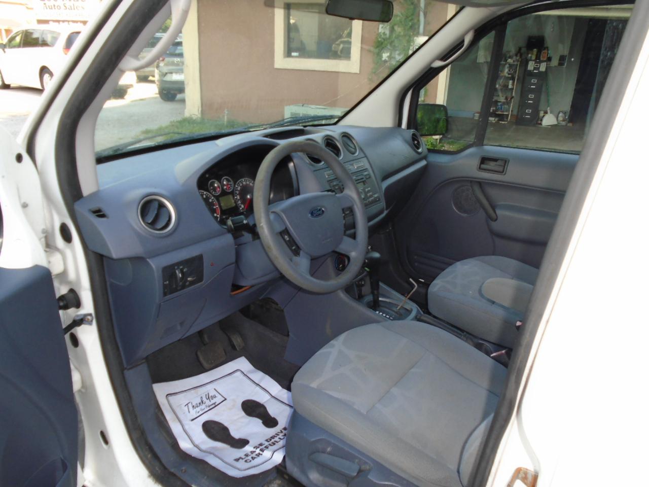 Ford Transit Connect 114.6" XLT w/side & rear door privacy glass 2011