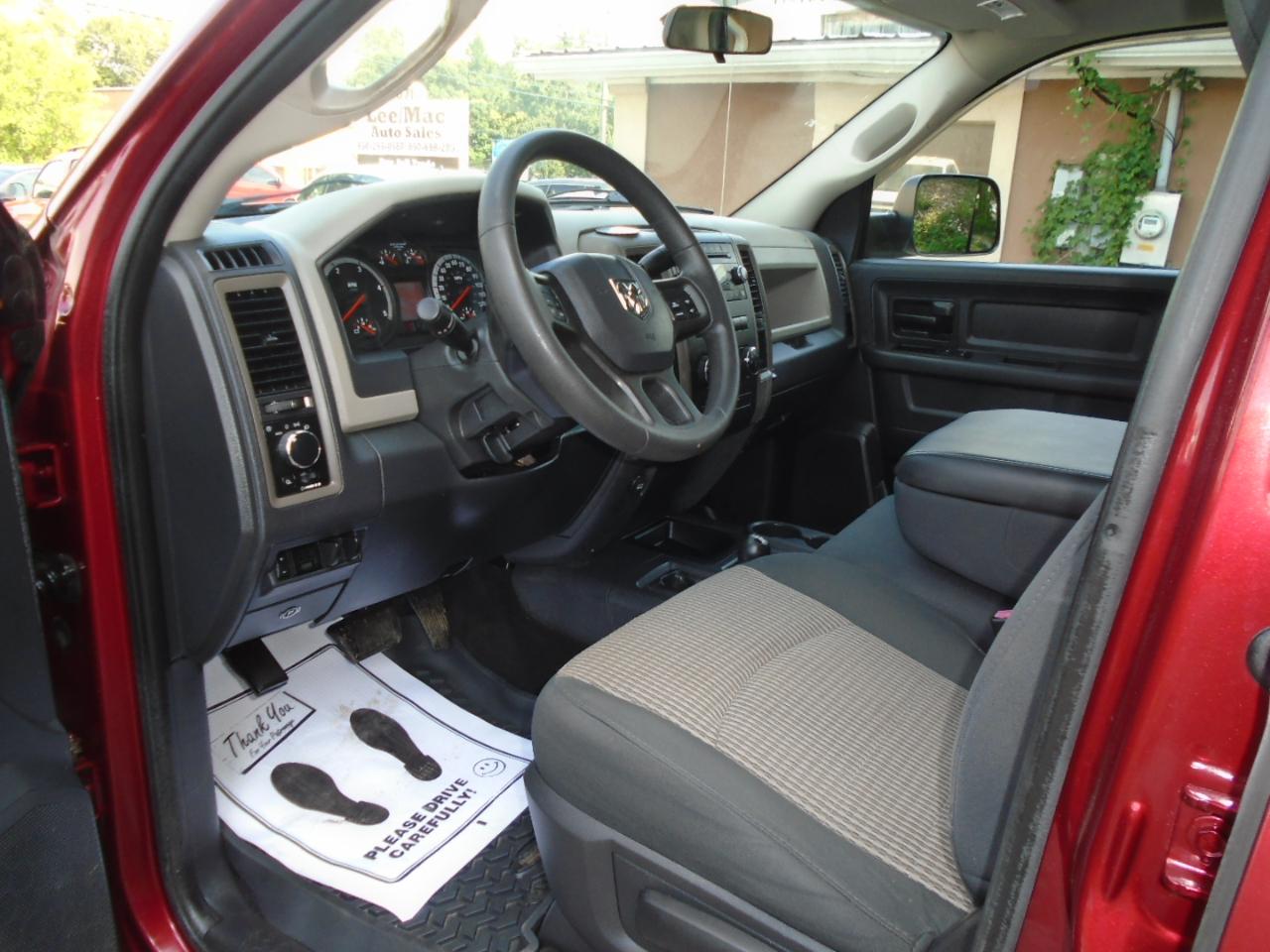 RAM 3500 4WD Crew Cab 169" ST 2012