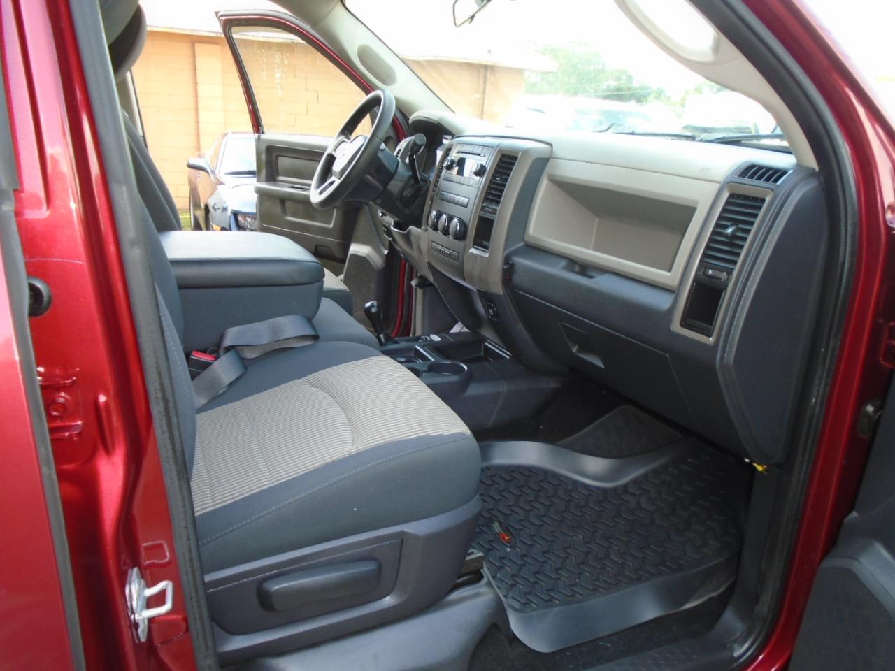 RAM 3500 4WD Crew Cab 169" ST 2012