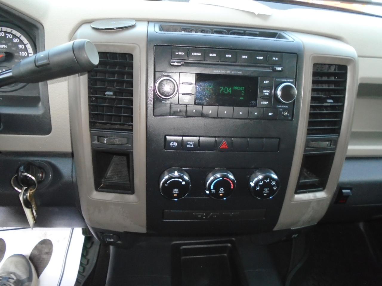 RAM 3500 4WD Crew Cab 169" ST 2012