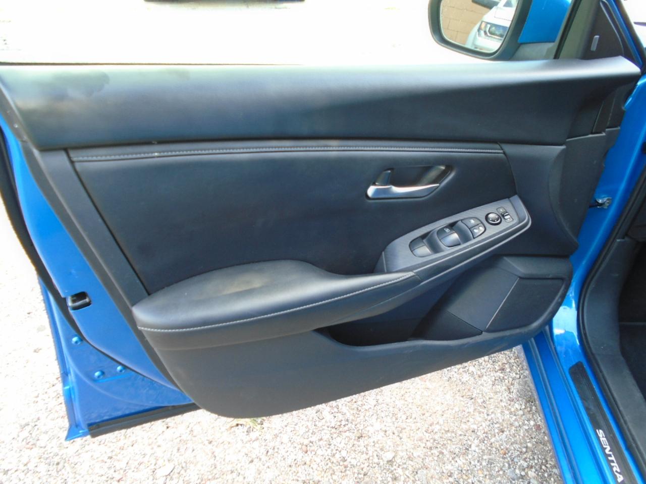 Nissan Sentra SV CVT 2024