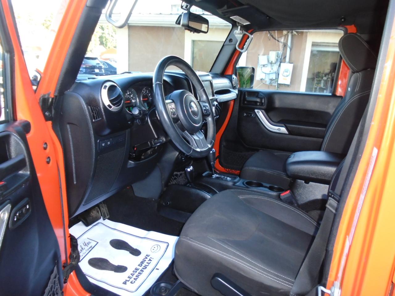 Jeep Wrangler Unlimited 4WD 4dr Rubicon 2015