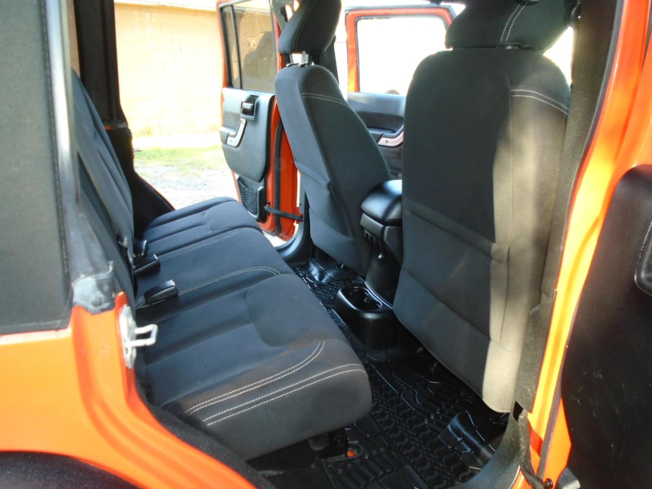 Jeep Wrangler Unlimited 4WD 4dr Rubicon 2015