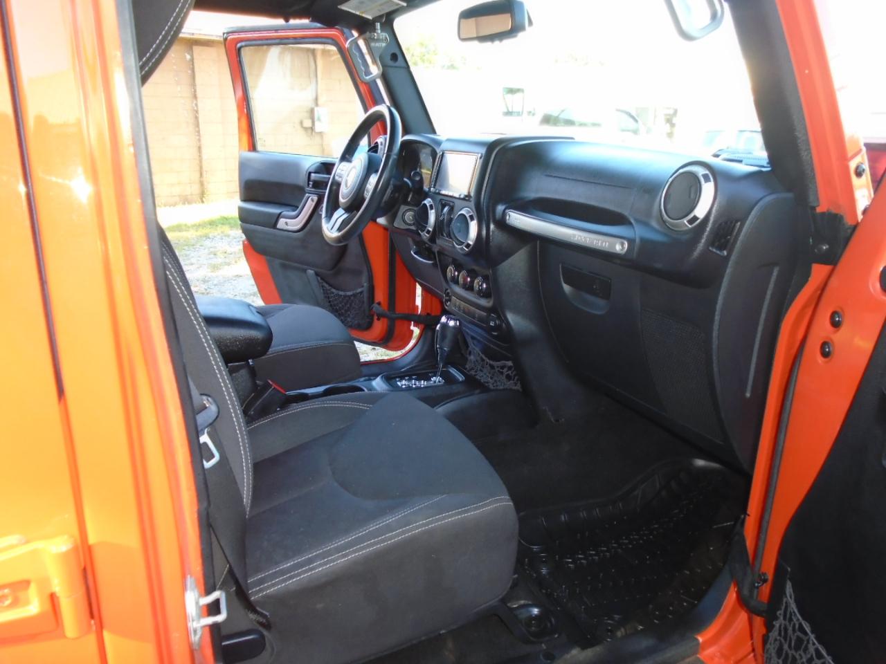 Jeep Wrangler Unlimited 4WD 4dr Rubicon 2015