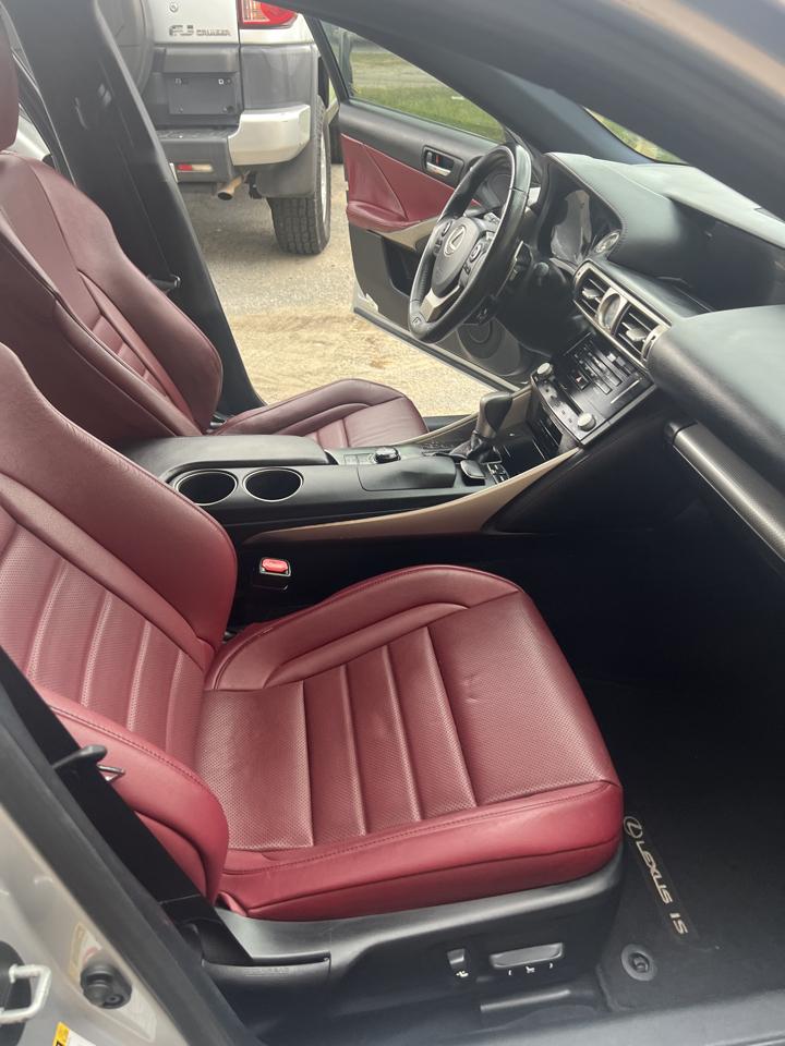 Lexus IS 350 4dr Sdn RWD 2014