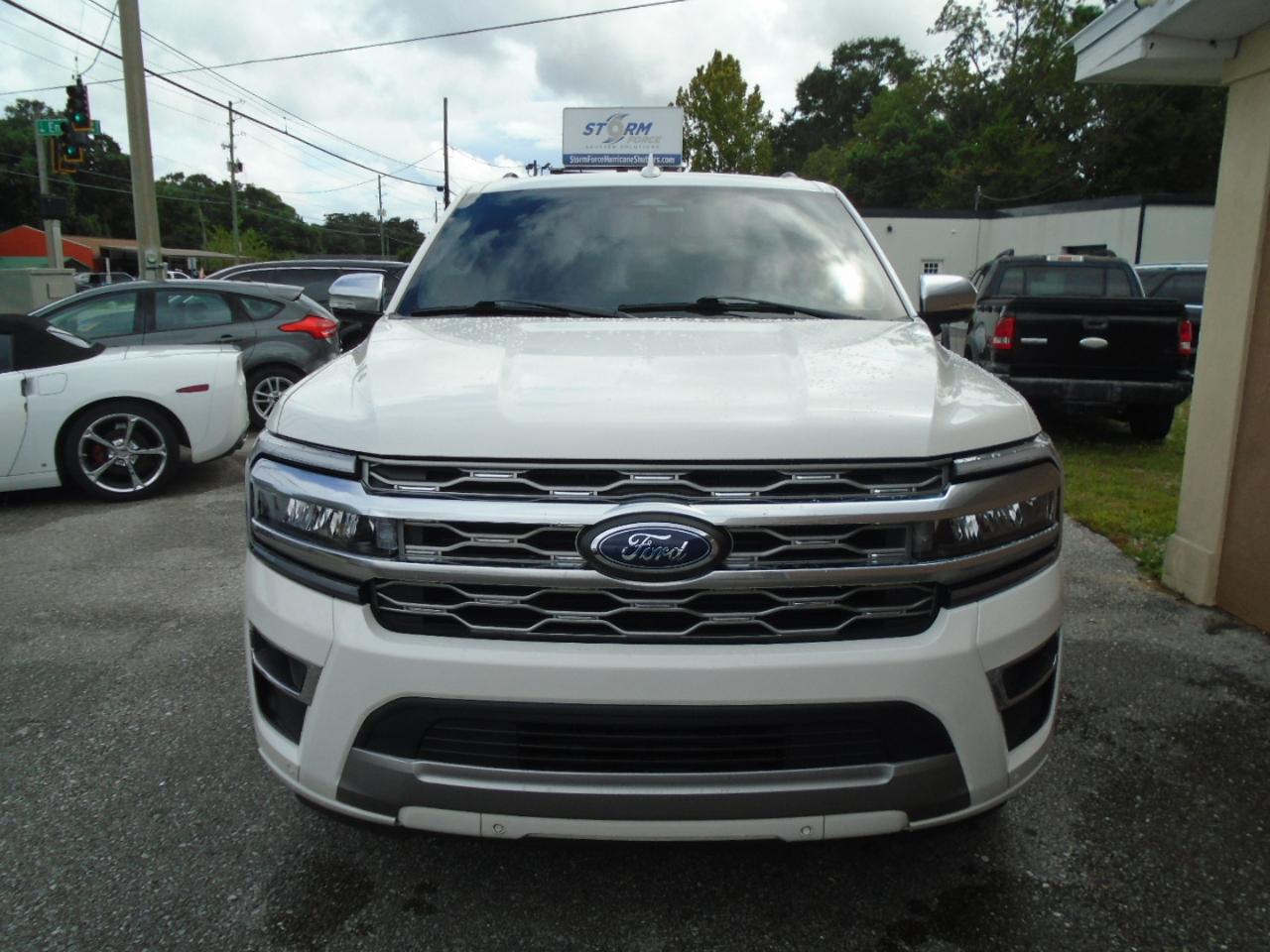 Ford Expedition Platinum 4x2 2024