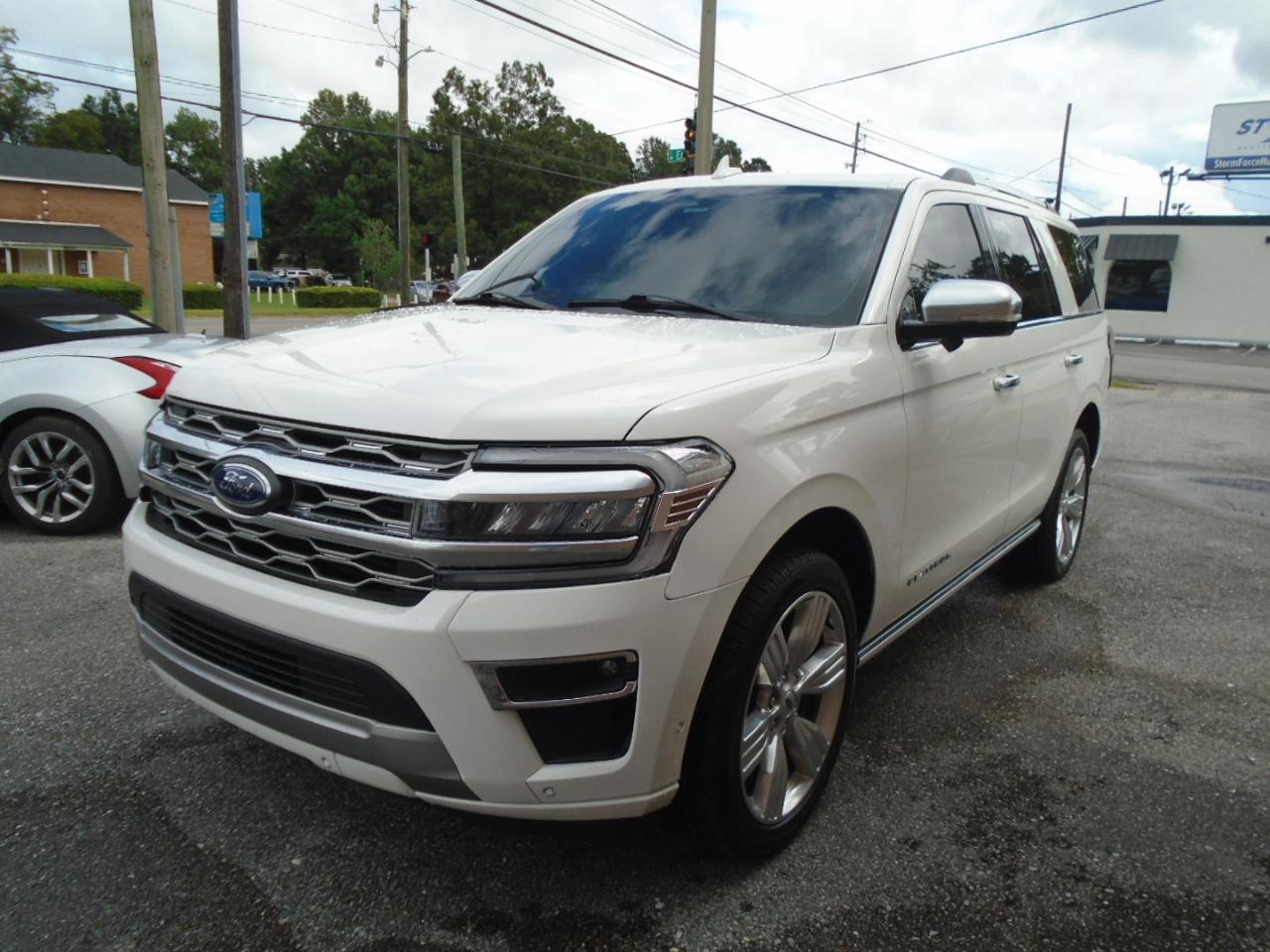 Ford Expedition Platinum 4x2 2024