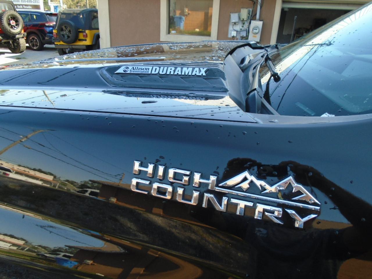 Chevrolet Silverado 2500HD 4WD Crew Cab 159" High Country 2021