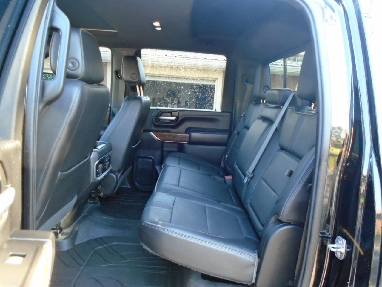 Chevrolet Silverado 2500HD 4WD Crew Cab 159" High Country 2021