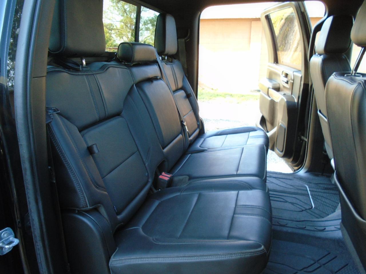 Chevrolet Silverado 2500HD 4WD Crew Cab 159" High Country 2021