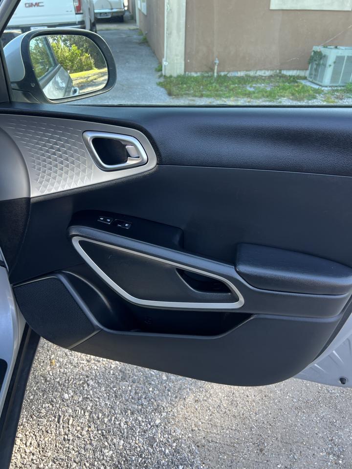 Kia Soul LX IVT 2021