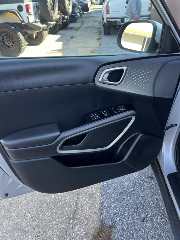 Kia Soul LX IVT 2021