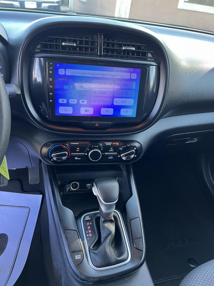Kia Soul LX IVT 2021