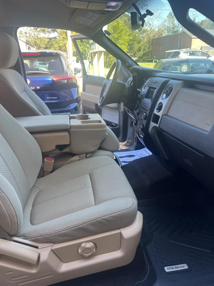 Ford F-150 2WD SuperCrew 145" XLT 2014