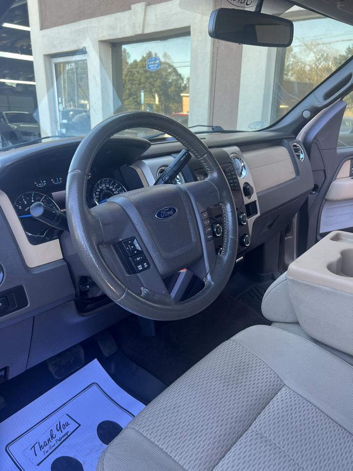 Ford F-150 2WD SuperCrew 145" XLT 2014
