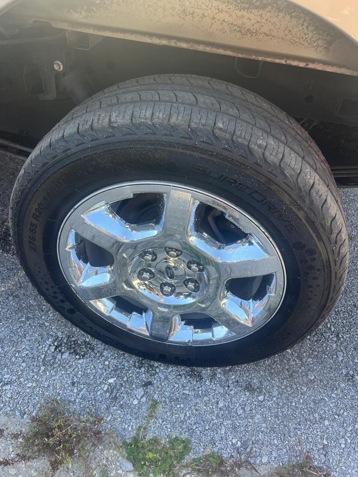 Ford F-150 2WD SuperCrew 145" XLT 2014